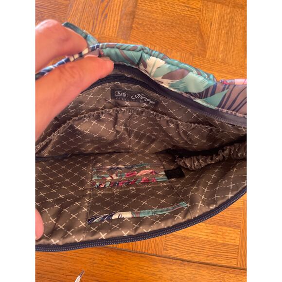 LUG HIPPY BOTANICAL CROSSBODY BAG - Picture 7 of 10